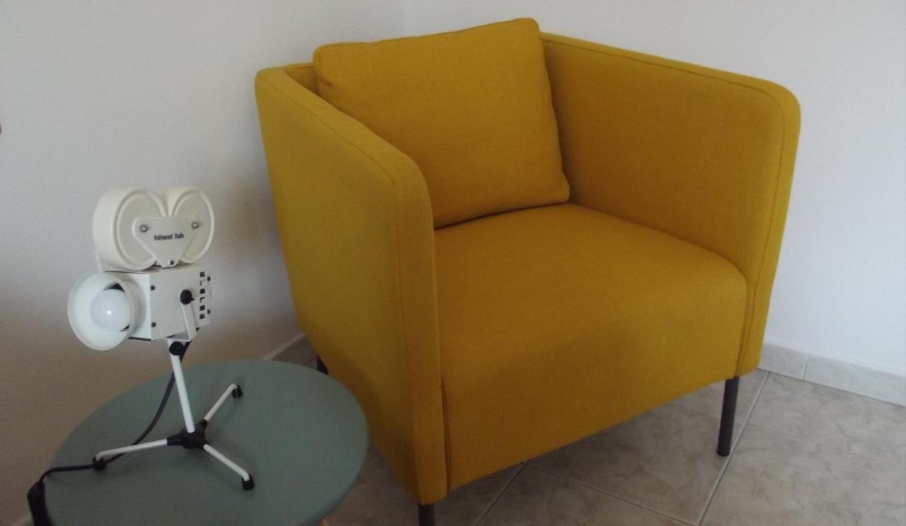 Yellow House Cir 12040 Cassano Magnago Εξωτερικό φωτογραφία